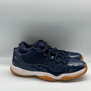Air Jordan 11 low Midnight Navy Size 10.5